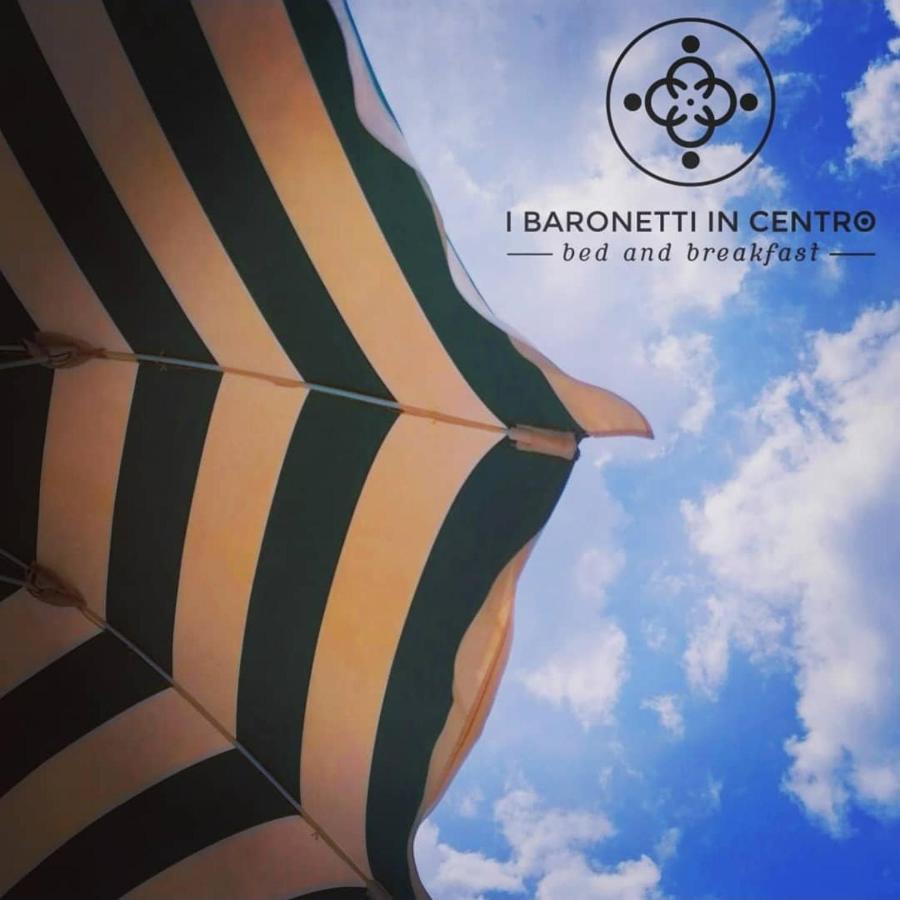 I Baronetti In Centro Bed and Breakfast Agropoli Eksteriør billede