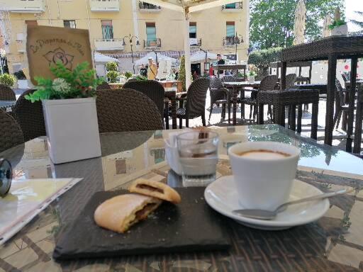 I Baronetti In Centro Bed and Breakfast Agropoli Eksteriør billede